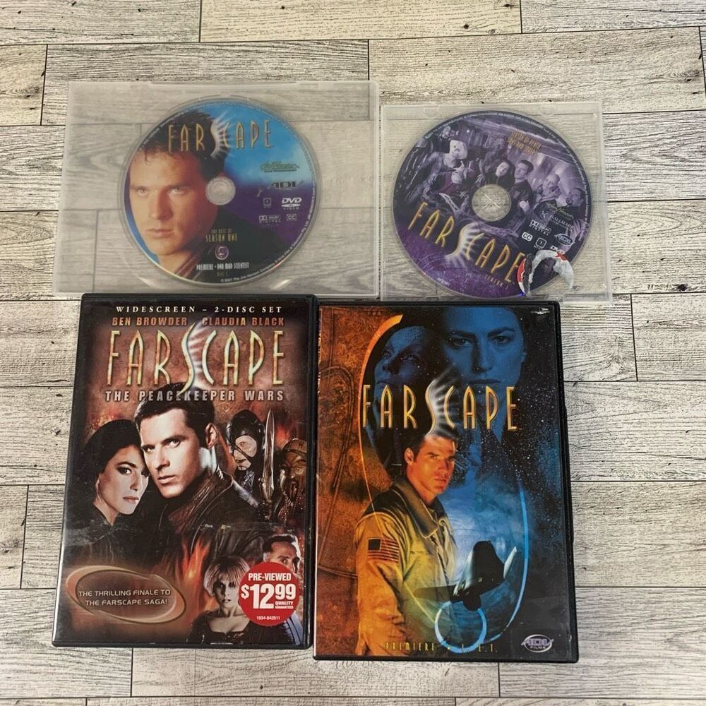 Farscape Lot of 4 DVDs S 1 & 3 + Peace Keeper‎ Wars + Outer Space Adventures